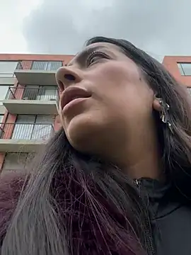 Snapshot of Nicollemays chatting on 15, 4, 2026 Nicollemays online show from 15, 4, 2026