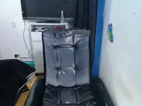 Yunhot  online show from 10, 3, 2025