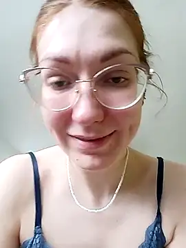  Sweet Love  online show from 3, 3, 2025