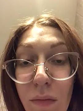  Sweet Love  online show from 2, 4, 2026