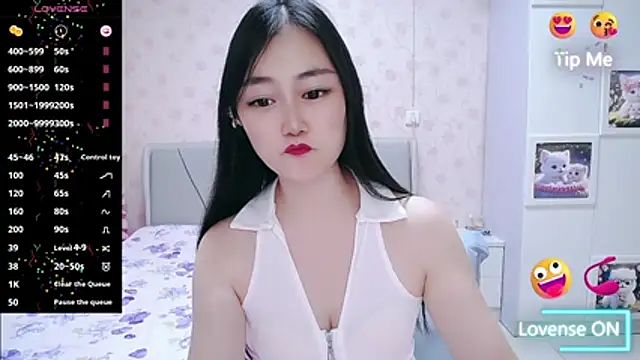 Snapshot of Elvira_baby chatting on 27, 6, 2026 Elvira baby online show from 27, 6, 2026