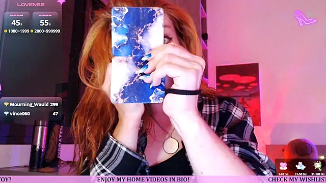 Snapshot of Cassie_Wild chatting on 6, 4, 2026 Cassie Wild online show from 6, 4, 2026