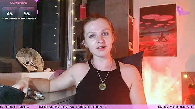 Snapshot of Cassie_Wild chatting on 7, 5, 2026 Cassie Wild online show from 7, 5, 2026