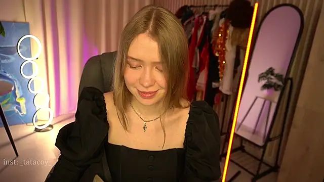 Snapshot of TataCoy chatting on 15, 3, 2025 TataCoy online show from 15, 3, 2025