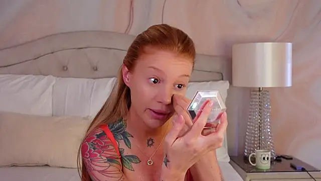 GingerEllis online show from 10, 4, 2026