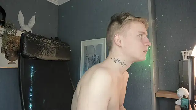 AlexxSweet online show from 4, 4, 2026