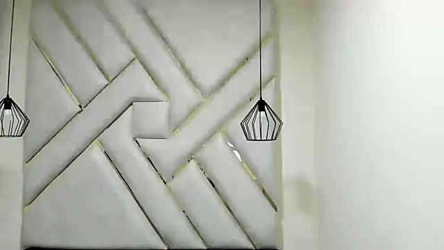 nalalye cruzz  online show from 28, 2, 2025