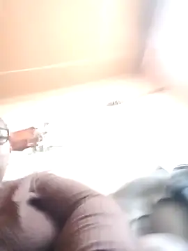 ZOQULUx online show from 13, 10, 2025