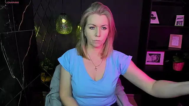 Annie Light online show from 23, 1, 2025