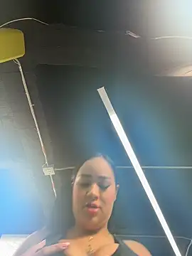 Luisa Fernandaa online show from 25, 2, 2026