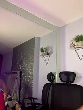 ARON TAYLER01 online show from 22, 10, 2025