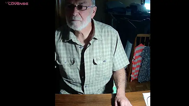 Snapshot of terrybare chatting on 17, 7, 2026 terrybare online show from 17, 7, 2026