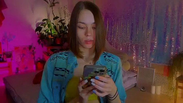 poli   online show from 31, 1, 2025