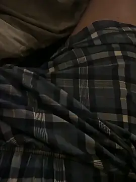 Snapshot of Gangbang6 chatting on 21, 12, 2025 Gangbang6 online show from 21, 12, 2025