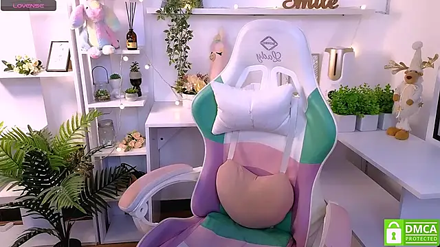 Snapshot of Grace_and__Jacob chatting on 17, 2, 2025 Grace and Jacob online show from 17, 2, 2025