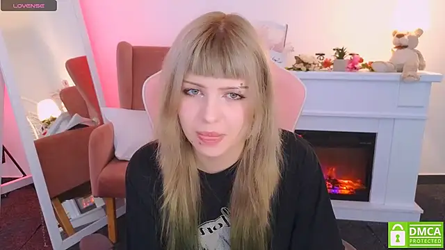 Snapshot of Grace_and__Jacob chatting on 23, 9, 2025 Grace and Jacob online show from 23, 9, 2025