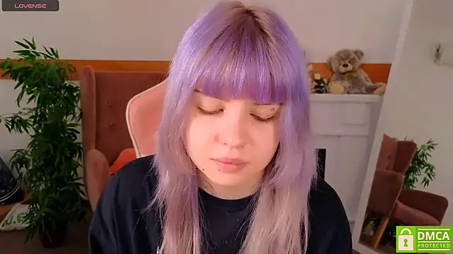 Snapshot of Grace_and__Jacob chatting on 5, 11, 2025 Grace and Jacob online show from 5, 11, 2025