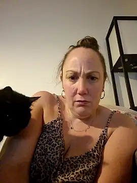 Snapshot of Wisie_Cutie chatting on 5, 12, 2024 Wisie Cutie online show from 5, 12, 2024