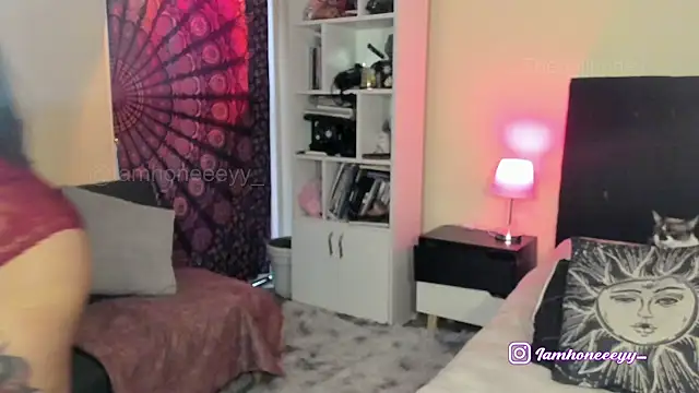 Thedollhoney online show from 27, 7, 2026