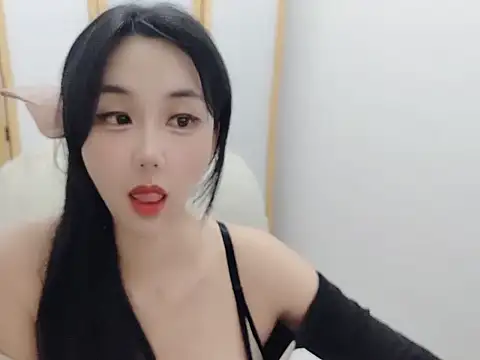 Snapshot of Jeanie_Tiya chatting on 2, 11, 2025 Jeanie Tiya online show from 2, 11, 2025