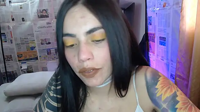 i am nina  online show from 19, 11, 2025