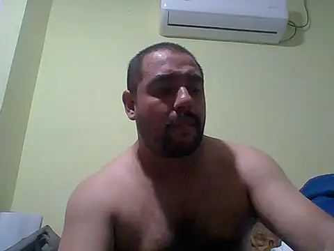 Snapshot of Blackcharro888 chatting on 29, 7, 2026 Blackcharro888 online show from 29, 7, 2026