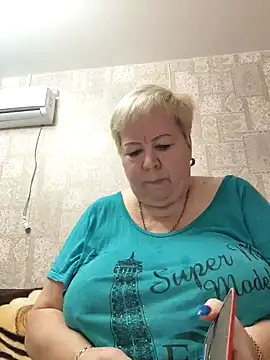 Snapshot of EffectFiona chatting on 21, 1, 2025 EffectFiona online show from 21, 1, 2025