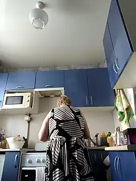 Snapshot of EffectFiona chatting on 25, 1, 2025 EffectFiona online show from 25, 1, 2025