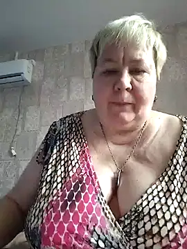 Snapshot of EffectFiona chatting on 25, 1, 2025 EffectFiona online show from 25, 1, 2025