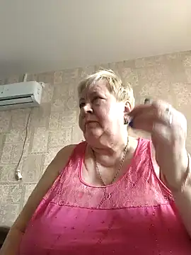 Snapshot of EffectFiona chatting on 26, 1, 2025 EffectFiona online show from 26, 1, 2025