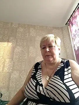 Snapshot of EffectFiona chatting on 16, 2, 2025 EffectFiona online show from 16, 2, 2025