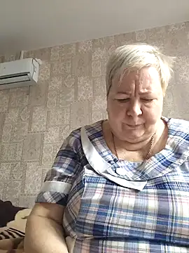 Snapshot of EffectFiona chatting on 19, 3, 2025 EffectFiona online show from 19, 3, 2025