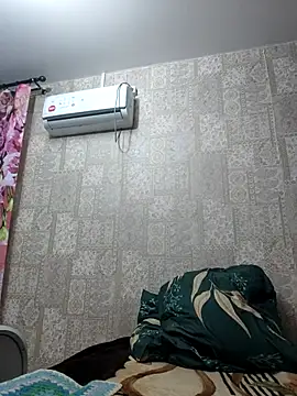 Snapshot of EffectFiona chatting on 26, 10, 2025 EffectFiona online show from 26, 10, 2025