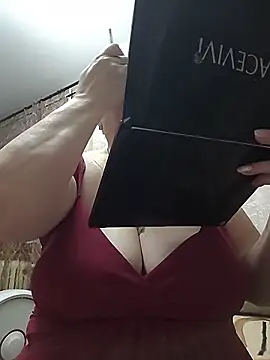 EffectFiona online show from 8, 4, 2026