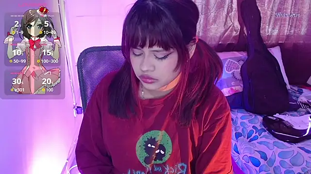 violetagrey  online show from 13, 9, 2025