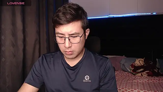 andrewmhilton  online show from 17, 1, 2026