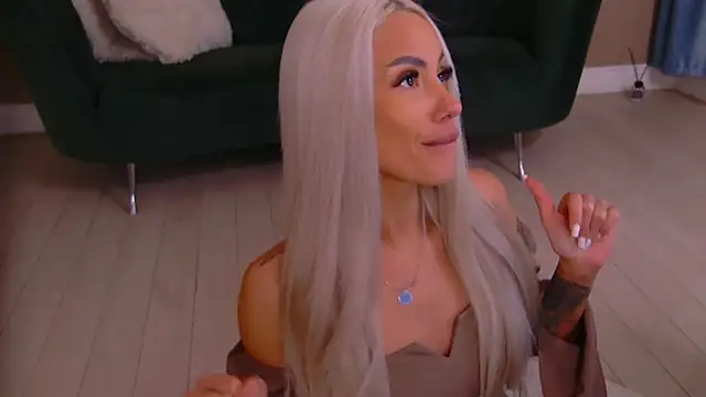 Bailey Rush online show from 14, 4, 2026