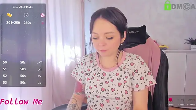 AnnyHoney  online show from 15, 4, 2026