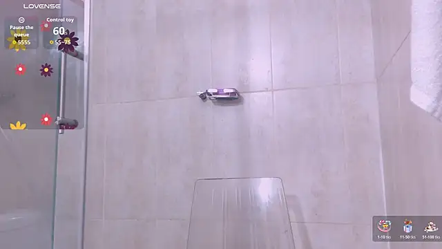 ElizabethBell  online show from 19, 10, 2025