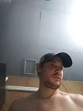 Snapshot of Midwestalpha chatting on 1, 1, 2025 Midwestalpha online show from 1, 1, 2025