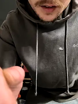 Snapshot of Midwestalpha chatting on 29, 1, 2025 Midwestalpha online show from 29, 1, 2025