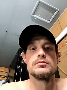 Snapshot of Midwestalpha chatting on 31, 1, 2025 Midwestalpha online show from 31, 1, 2025