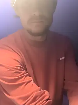 Snapshot of Midwestalpha chatting on 14, 3, 2025 Midwestalpha online show from 14, 3, 2025