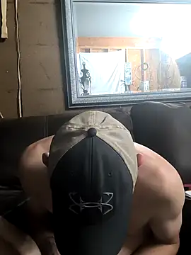 Snapshot of Midwestalpha chatting on 17, 9, 2025 Midwestalpha online show from 17, 9, 2025