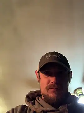 Snapshot of Midwestalpha chatting on 2, 2, 2026 Midwestalpha online show from 2, 2, 2026