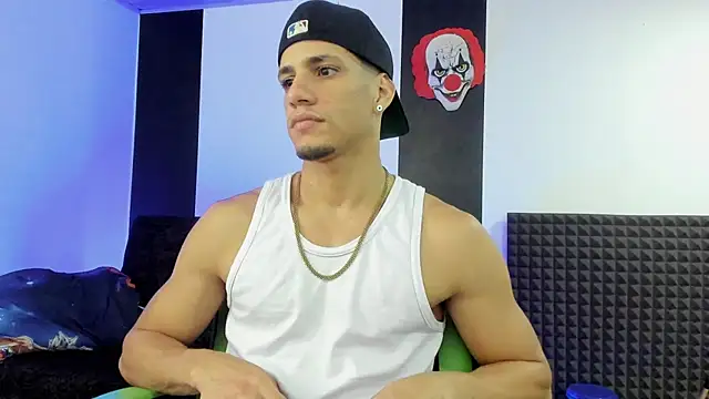 Snapshot of jhonnysnow17 chatting on 8, 2, 2025 jhonnysnow17 online show from 8, 2, 2025