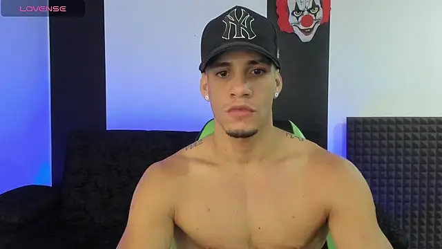 Snapshot of jhonnysnow17 chatting on 13, 2, 2025 jhonnysnow17 online show from 13, 2, 2025