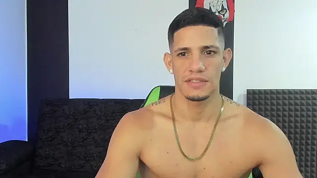 Snapshot of jhonnysnow17 chatting on 15, 2, 2025 jhonnysnow17 online show from 15, 2, 2025