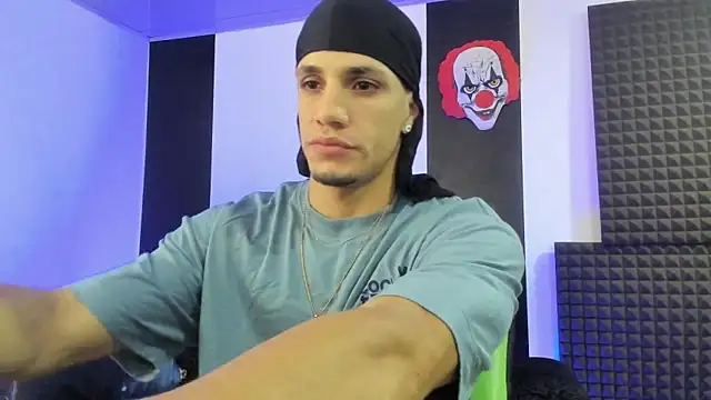 Snapshot of jhonnysnow17 chatting on 25, 2, 2025 jhonnysnow17 online show from 25, 2, 2025