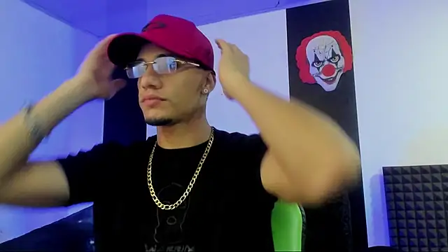 Snapshot of jhonnysnow17 chatting on 14, 3, 2025 jhonnysnow17 online show from 14, 3, 2025